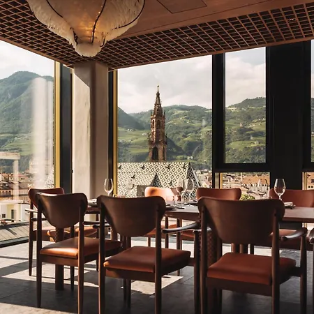 Falkensteiner Hotel Bozen Waltherpark-2